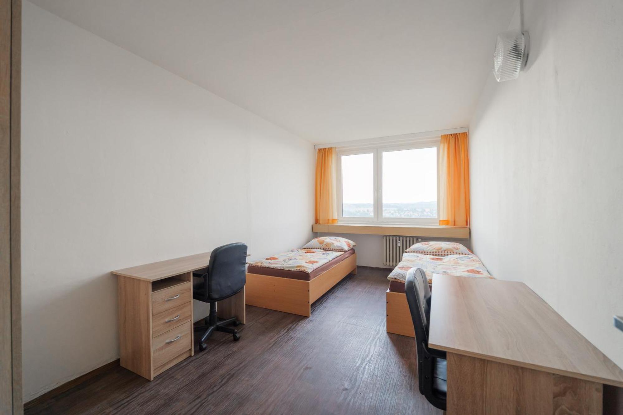 Hostel Tvm Tower Modrany Praha Exteriér fotografie